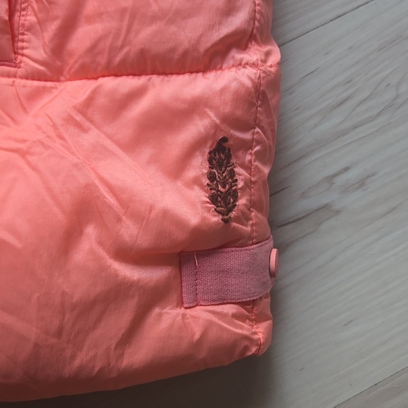 NWT FP Movement In A Bubble Puffer Vest, Fruit Punch, Size Small - Picture 2 of 5